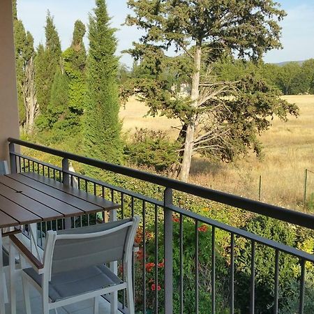 Apt 50M2 Avec Balcon Tout Equipe Proche D'Avignon Apartment Pernes-les-Fontaines Bagian luar foto