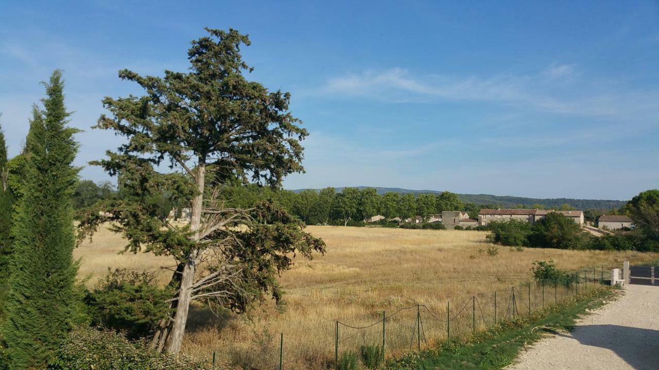 Apt 50M2 Avec Balcon Tout Equipe Proche D'Avignon Apartment Pernes-les-Fontaines Bagian luar foto